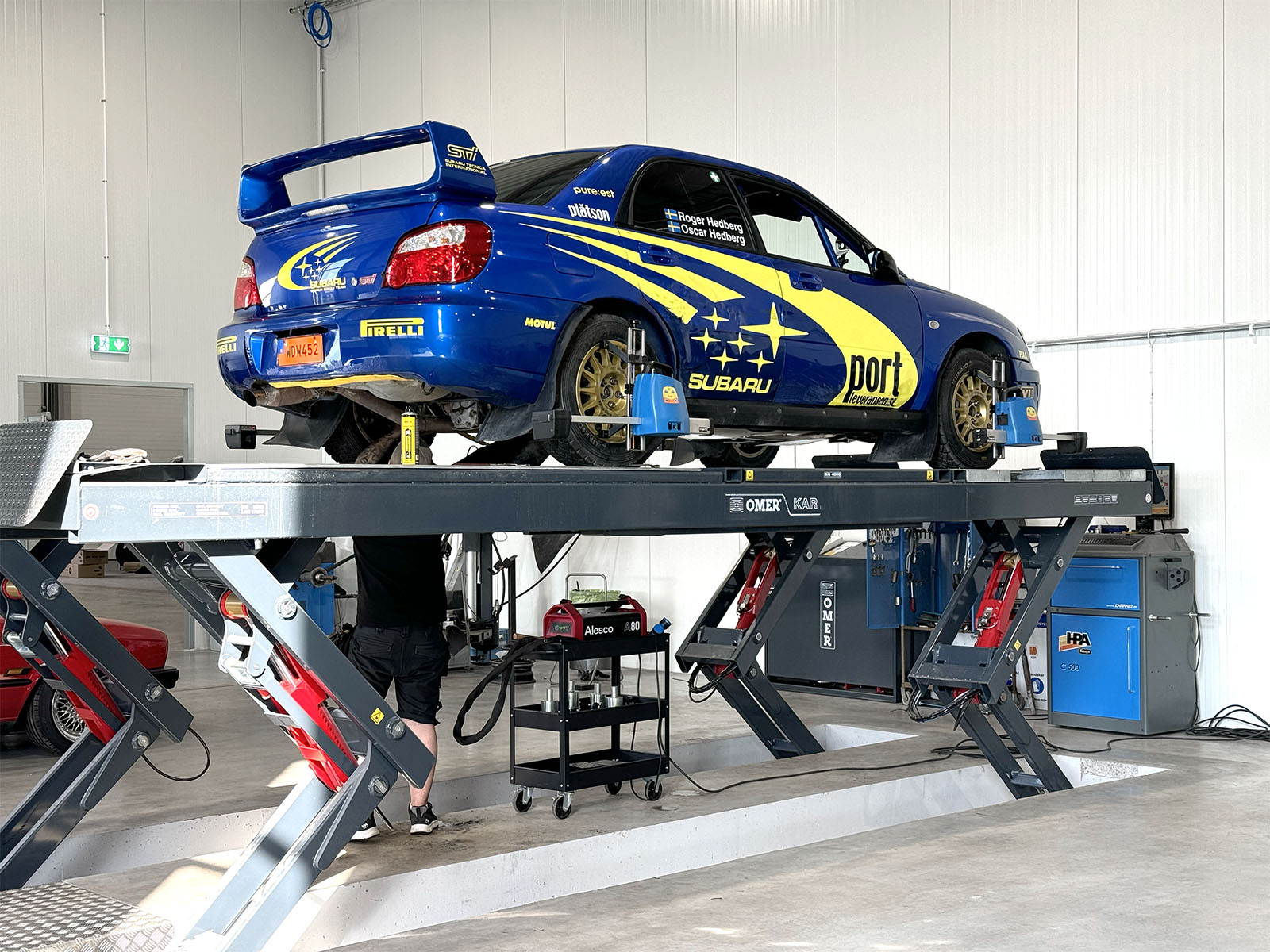 Hjulinställning på en WRX STI Rallybil hos Tyred.se